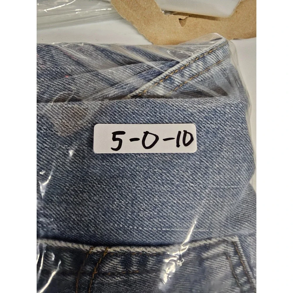Levi's 560 Jeans Mens 46x32 Blue Denim Light Wash Comfort Fit Straight Leg